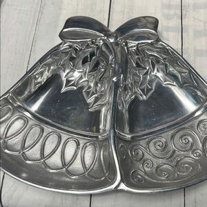 🎄 Wilton Armetale Silver Bell Shaped Holiday Tray – Decorative Serving Dish